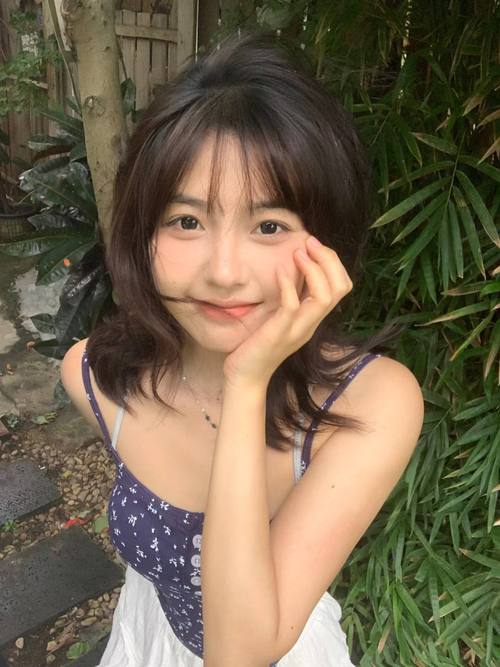 女人下身有黄色分泌物的相关介绍