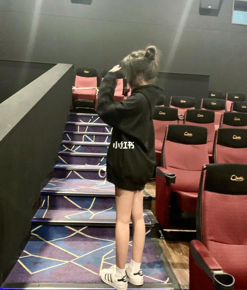 av 少妇的相关介绍