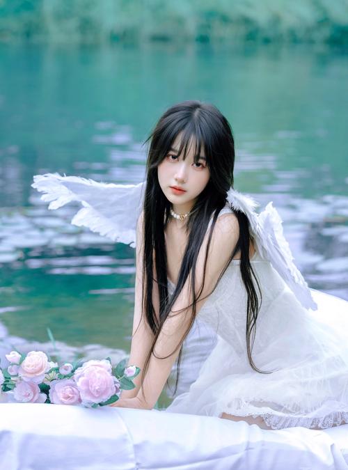 欧美人妻a v在线的相关介绍