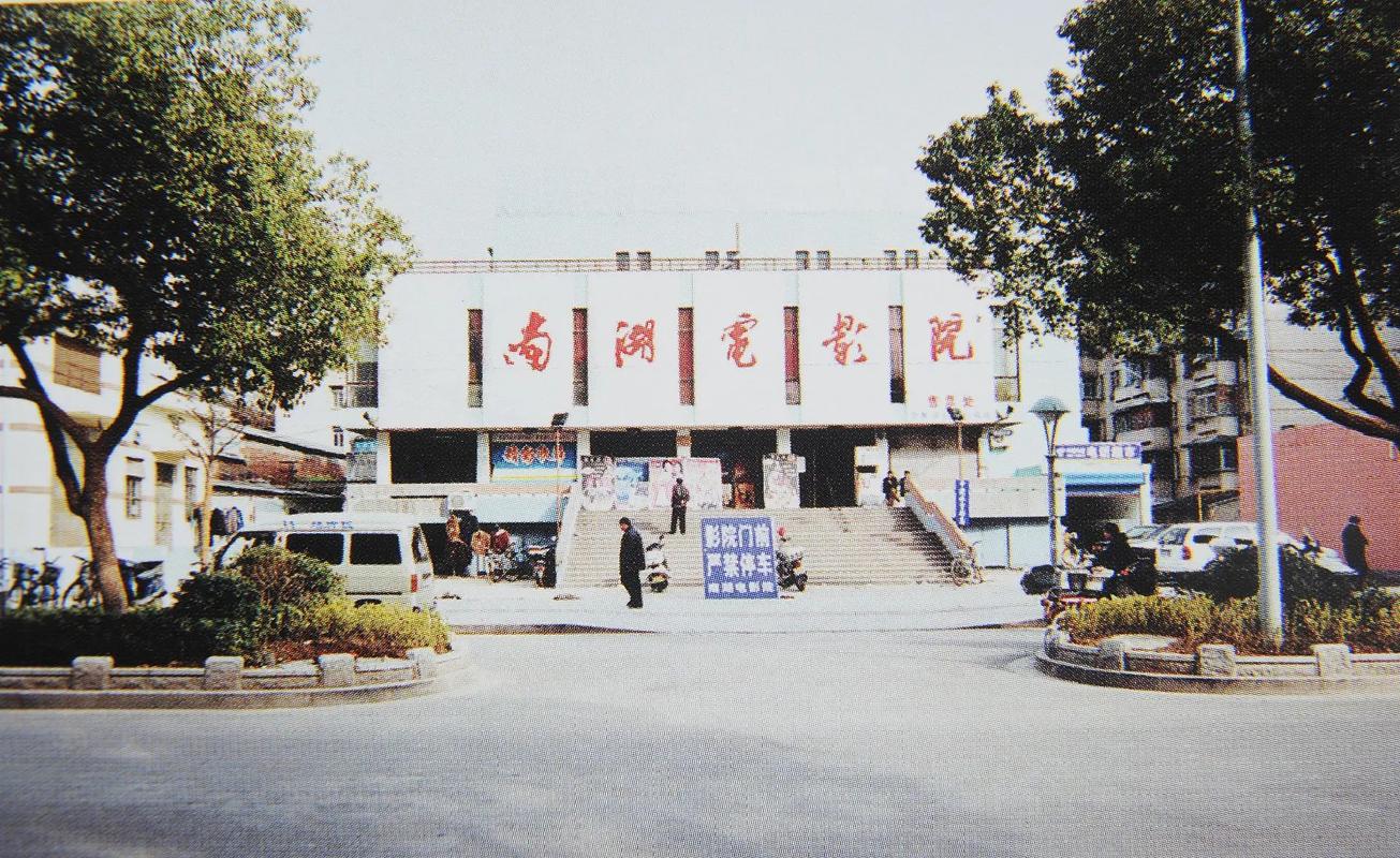 充气娃娃毛片的相关介绍