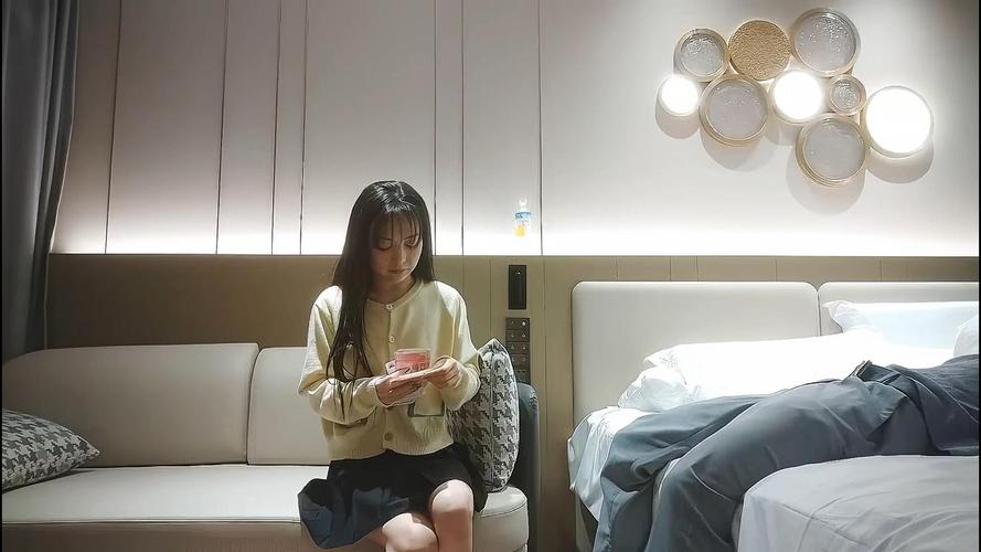 调教嗯啊高h的相关介绍