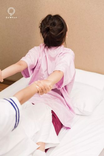 亚洲av少妇网站的相关介绍