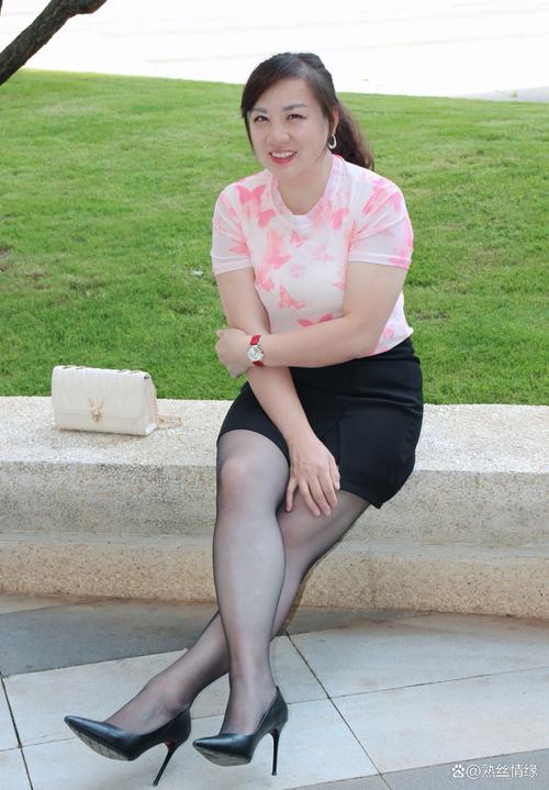 操老师骚b的相关介绍
