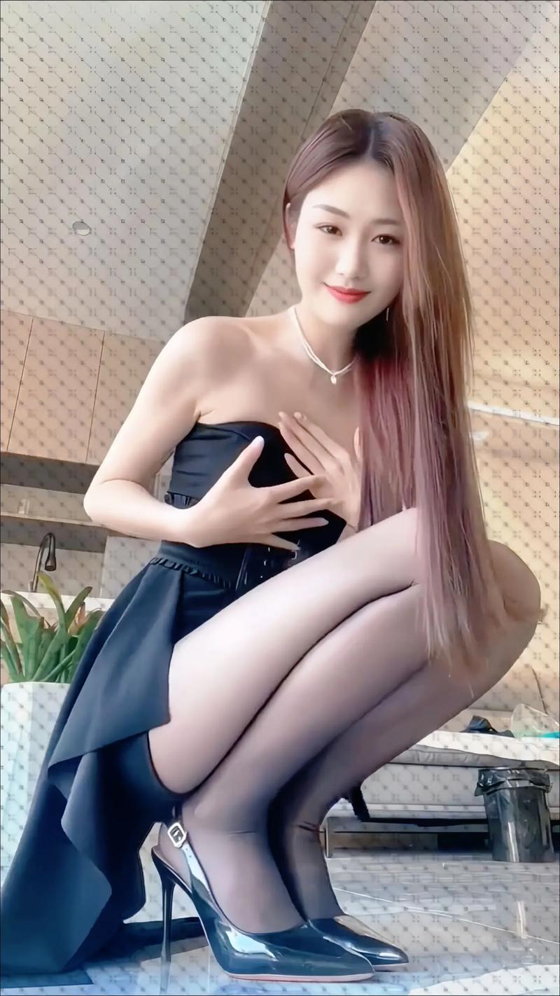 综合av少妇的相关介绍