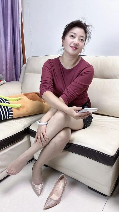 人妻少妇精品中文字幕av蜜桃的相关介绍