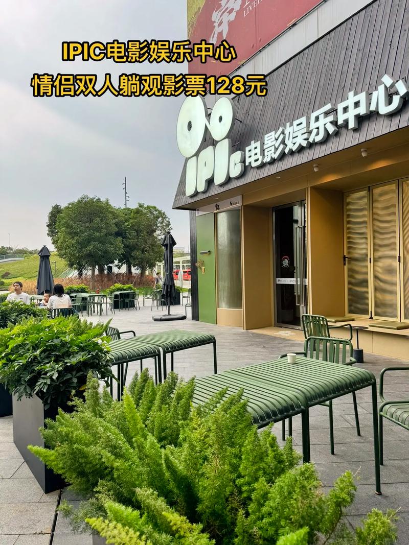 操黑丝美女逼流白浆视频的相关介绍