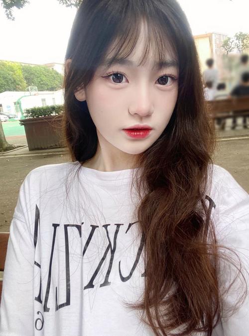 久久久亚洲激情视频的相关介绍