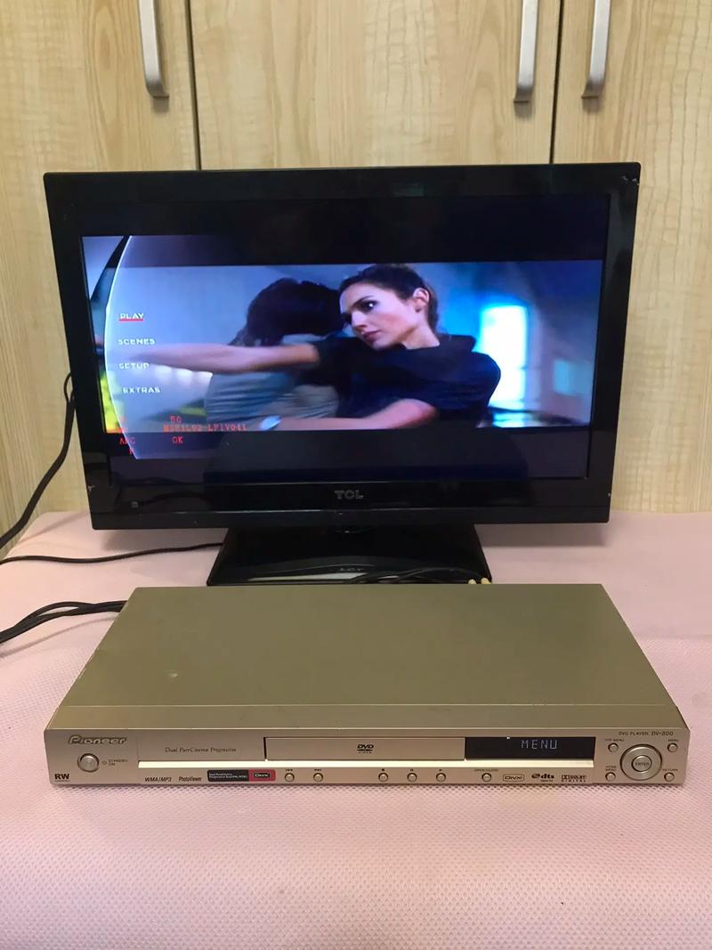 欧美熟妇乱性的相关介绍