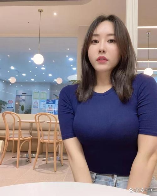 美女老师被爆操视频的相关介绍