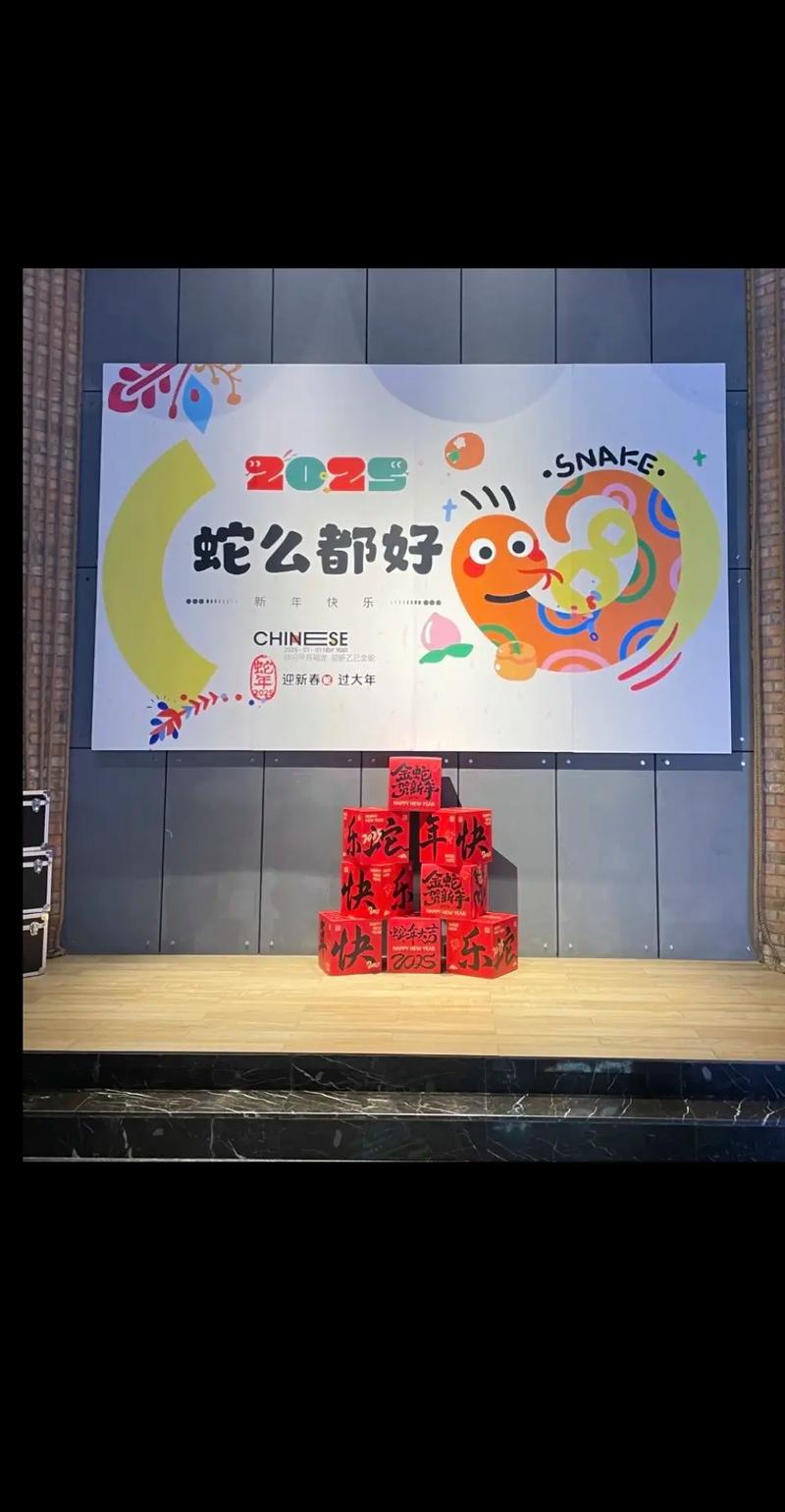 酒店极品人妻骚批的相关介绍