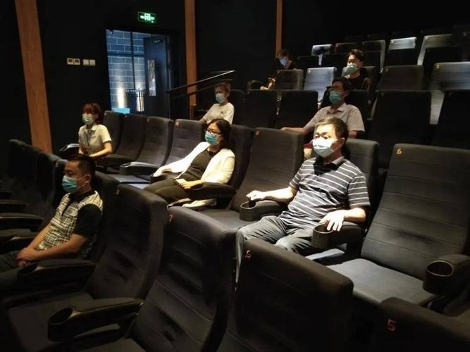亚洲图片欧美久久的相关介绍