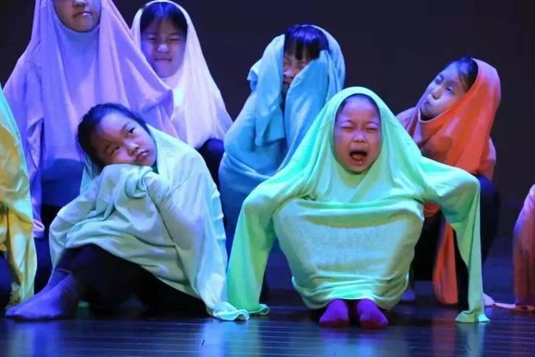 亚洲少妇熟女一区的相关介绍