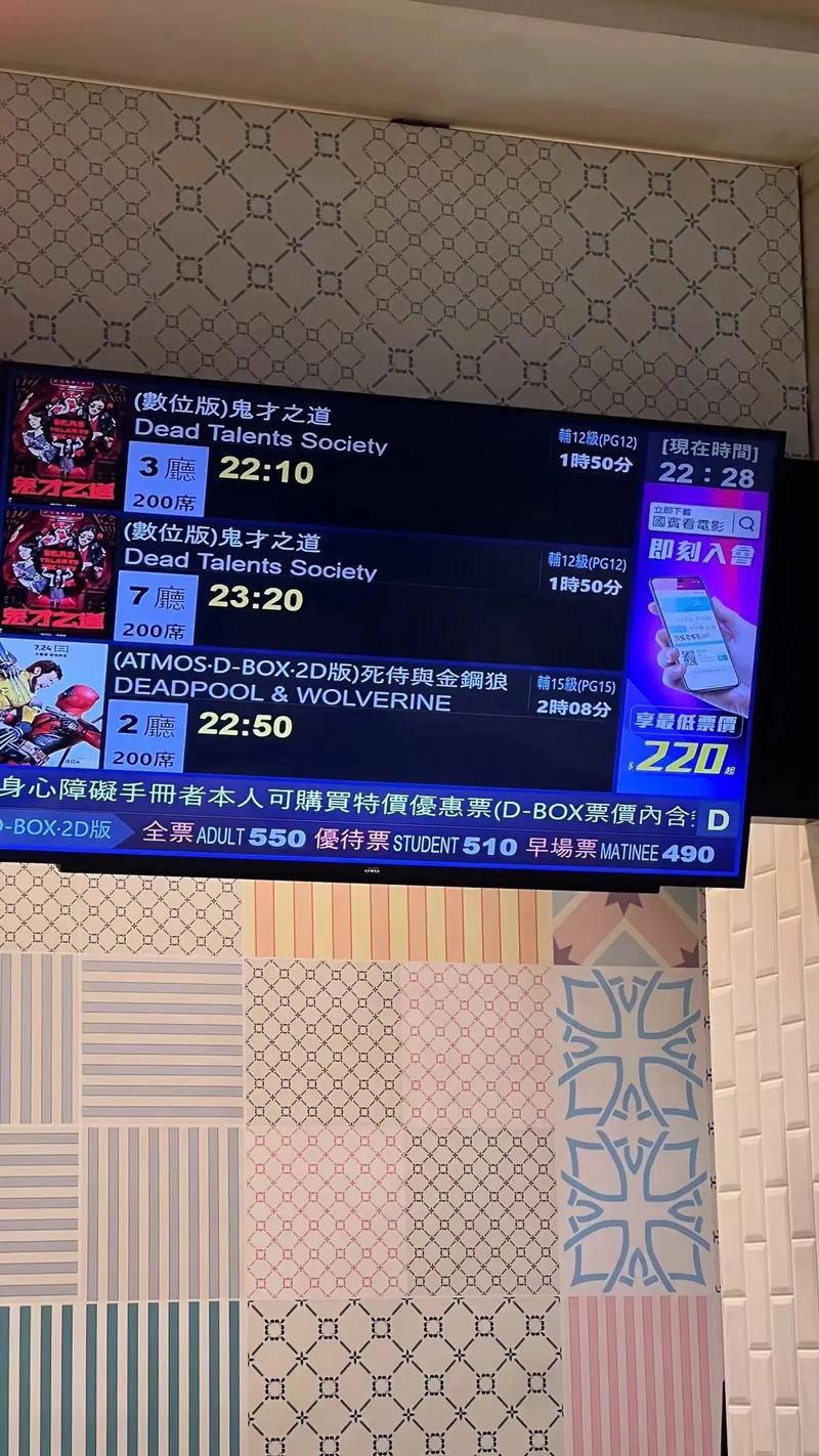 一边亲一边摸.的相关介绍