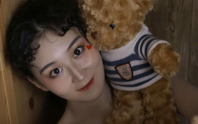 女人的逼逼免费看的相关介绍
