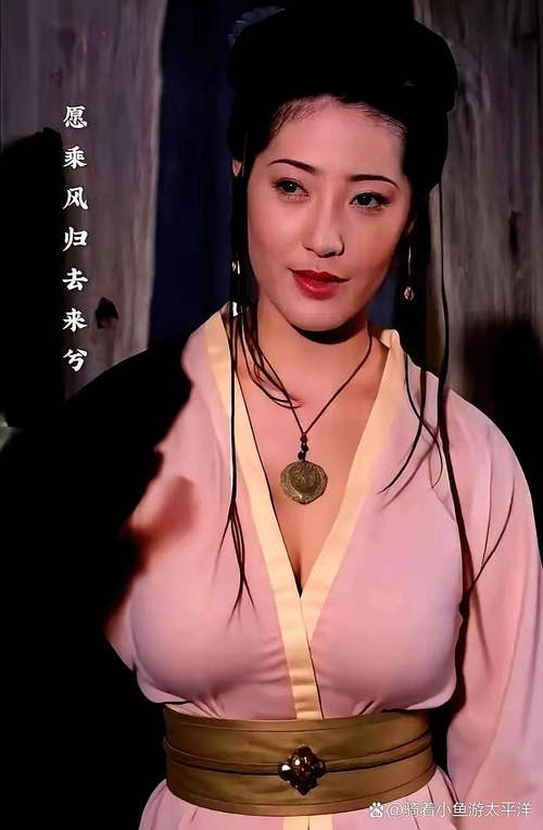 美女老师被爆操的相关介绍
