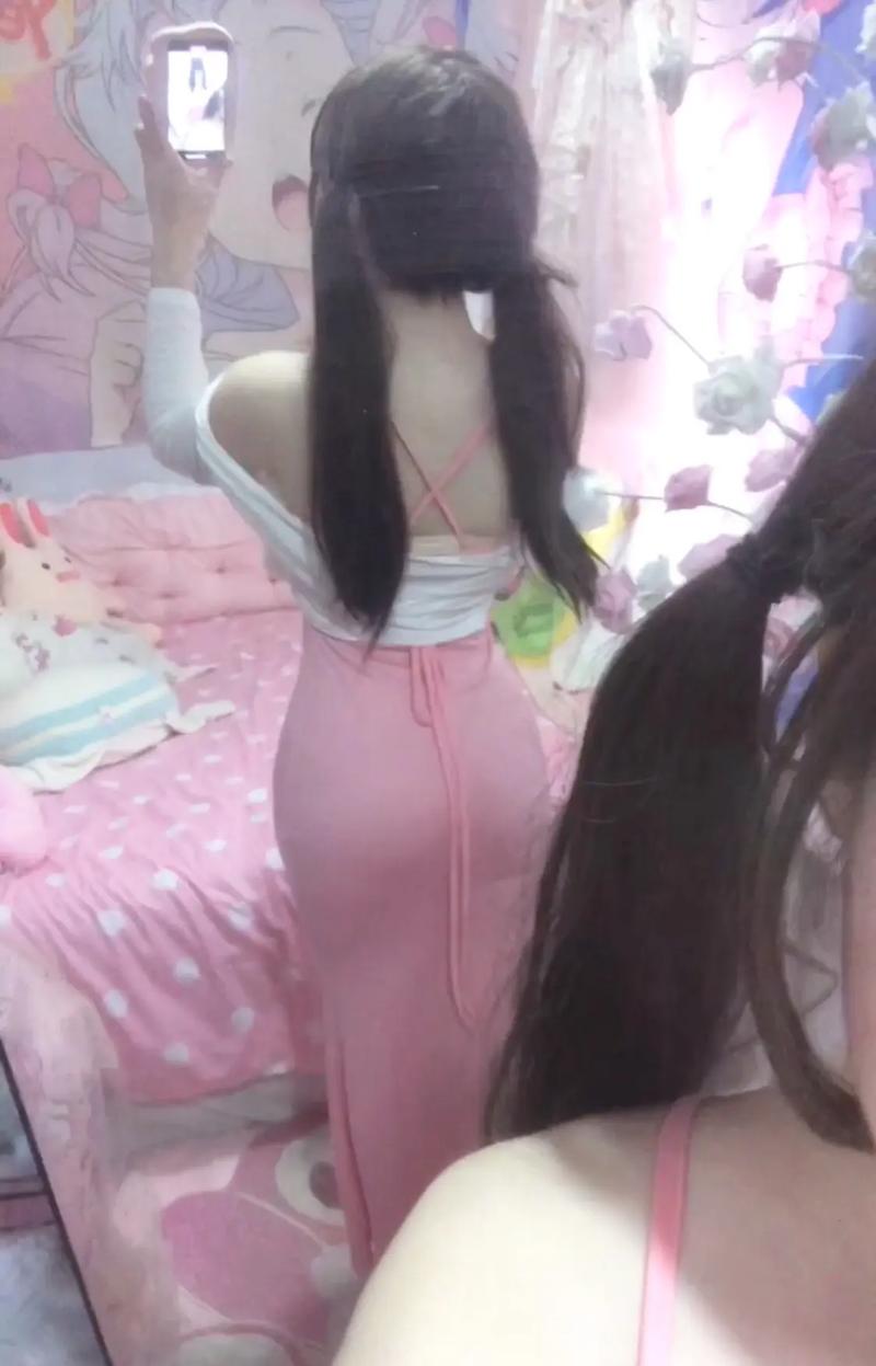 欧美精品久久大逼的相关介绍