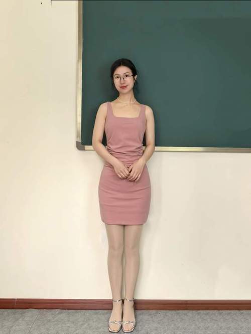 极品成人影院的相关介绍