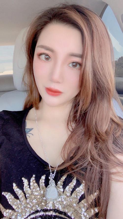 儿子操美女的相关介绍