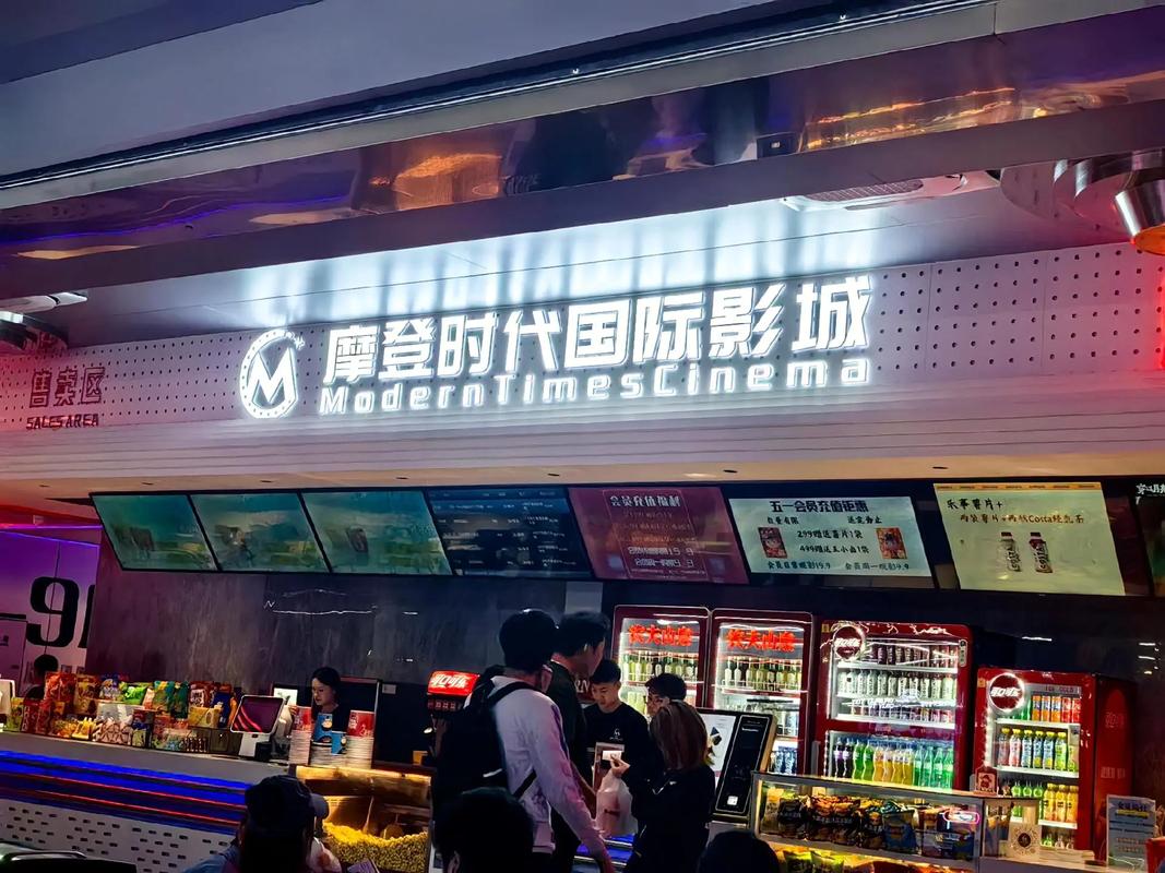 操处女花心的相关介绍