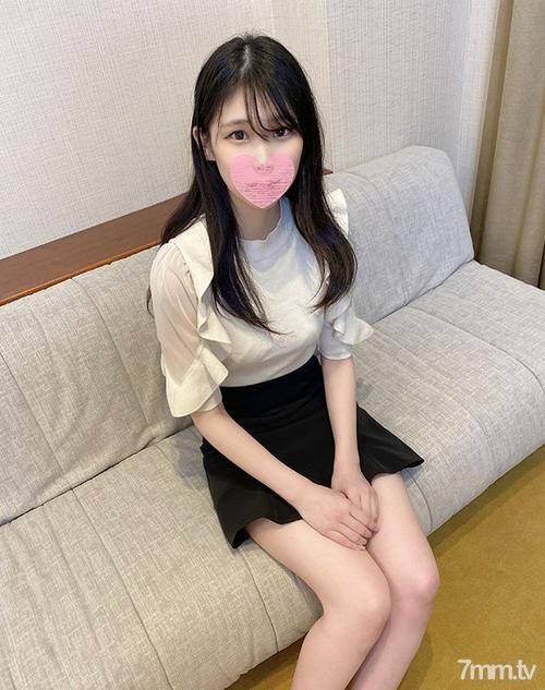 一边亲一边摸一边脱一边的相关介绍