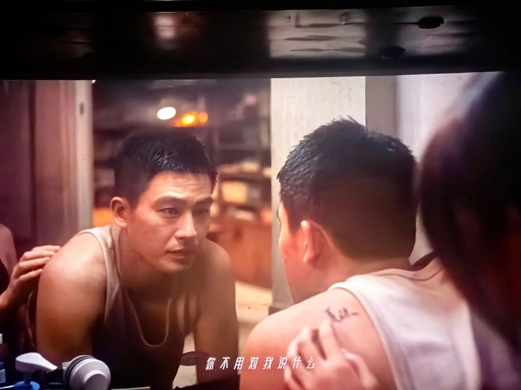 狂操性感老师的相关介绍