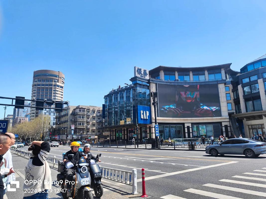 美女诱惑白浆的相关介绍